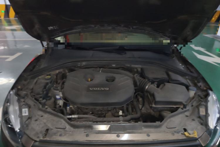 Used Volvo XC60 2014 T5 Zhiyi Edition Engine Bay