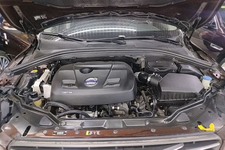 Used Volvo XC60 2014 Restyled T5 Zhiya Edition Engine Bay