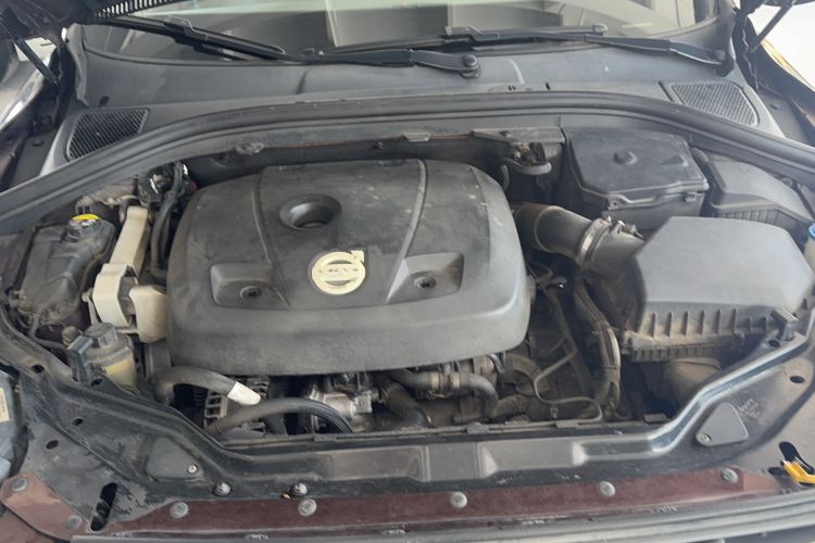 Used Volvo XC60 2014 Restyled T5 Zhiya Edition Engine Bay