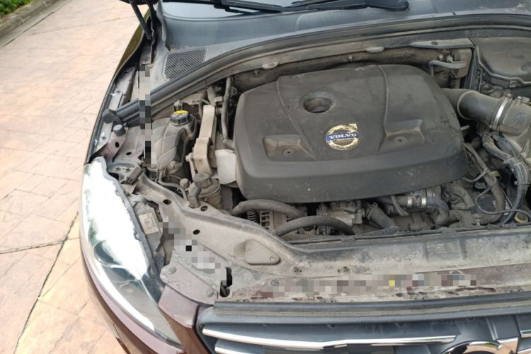 Used Volvo XC60 2014 Restyled T5 Zhiya Edition Engine Bay Right