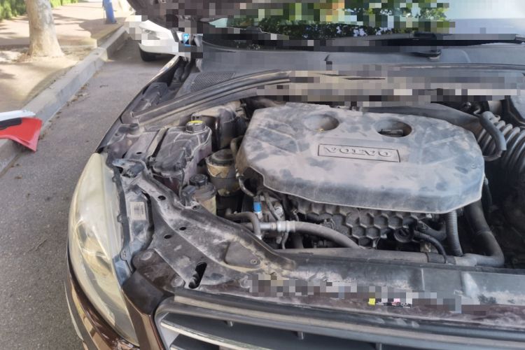 Used Volvo XC60 2014 T5 Zhiya Edition Engine Bay Right