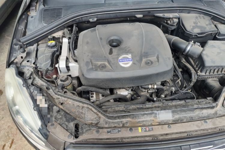 Used Volvo XC60 2014 Restyled T5 Zhiya Edition Engine Bay Right