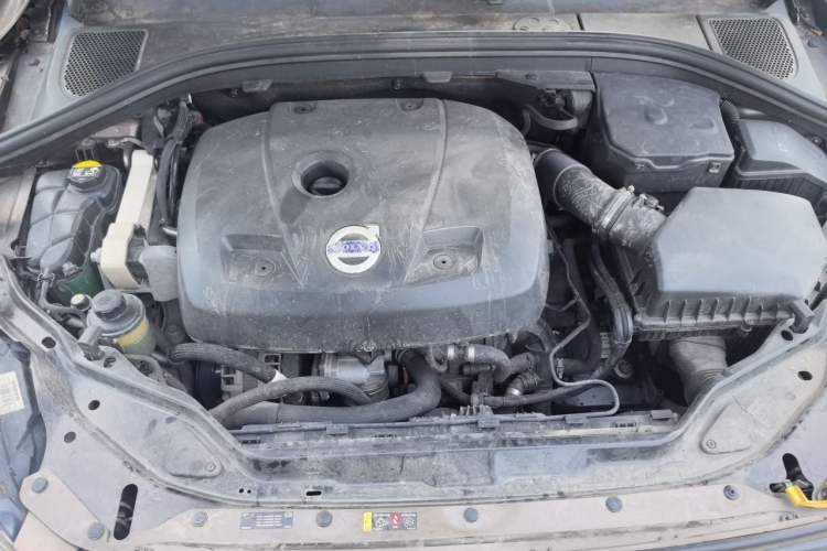 Used Volvo XC60 2014 Facelift T5 Zhiyi Edition Engine Bay