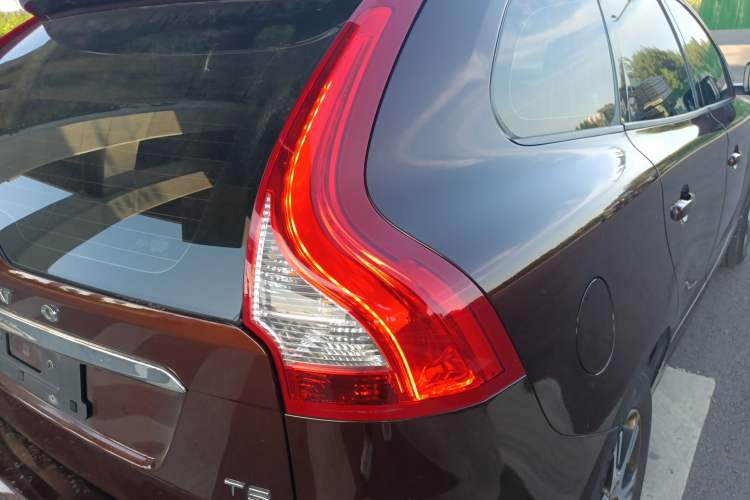 Used Volvo XC60 2014 Facelift T5 Zhiyi Edition Exterior 6