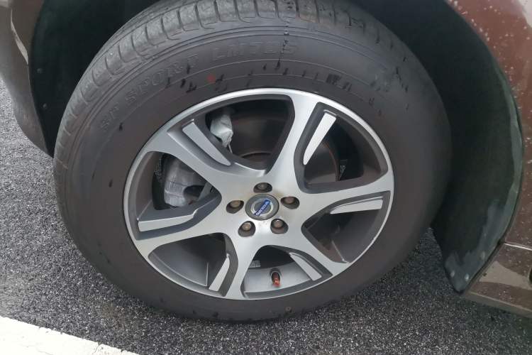 Used Volvo XC60 2014 Restyled T5 Zhiya Edition Exterior 7