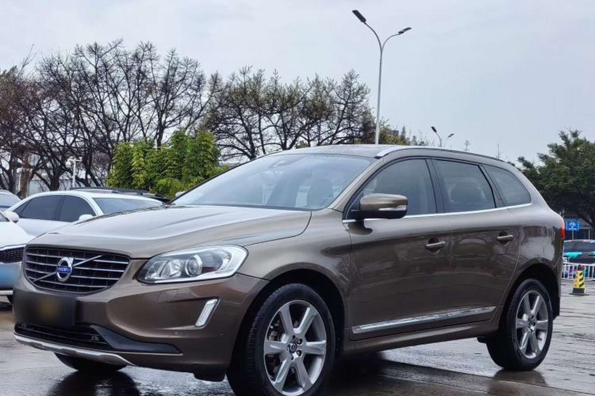 Used Volvo XC60 2014 T6 Zhiyi Edition Front Left 45 Deg