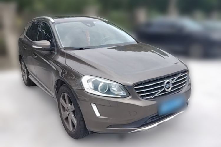 Used Volvo XC60 2014 T6 Zhiyi Edition Front Right 45 Deg