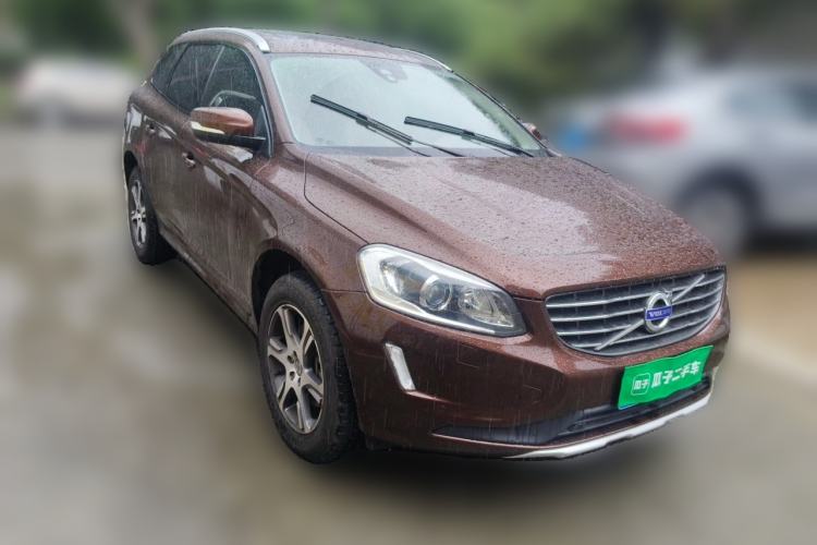 Used Volvo XC60 2014 T5 Zhiyi Edition Front Right 45 Deg