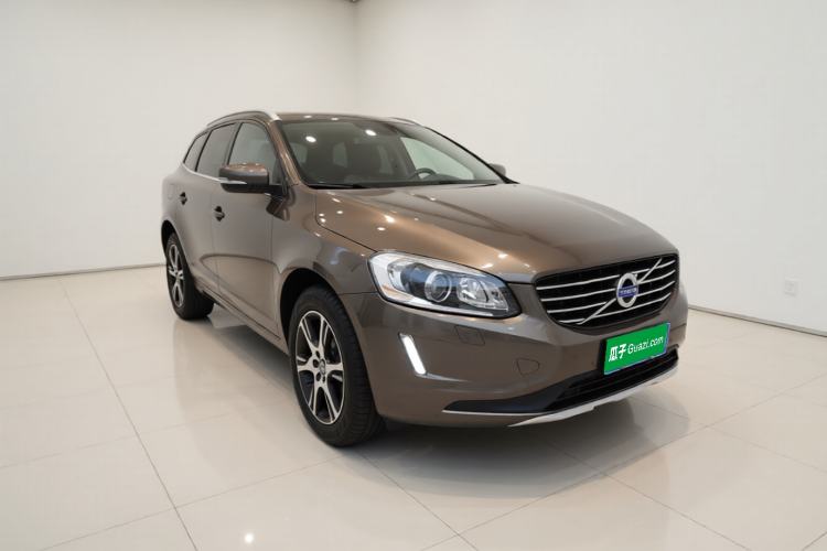 Used Volvo XC60 2014 T5 Zhiyi Edition Front Right 45 Deg