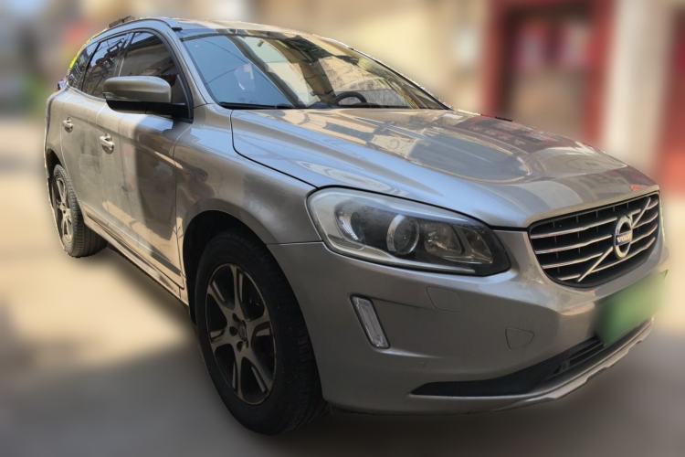 Used Volvo XC60 2014 T5 Zhiya Edition Front Right 45 Deg
