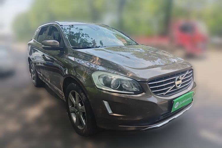 Used Volvo XC60 2014 T6 Zhiyi Edition Front Right 45 Deg