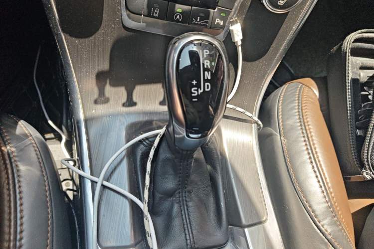 Used Volvo XC60 2014 Restyled T5 Zhiya Edition Gear Lever