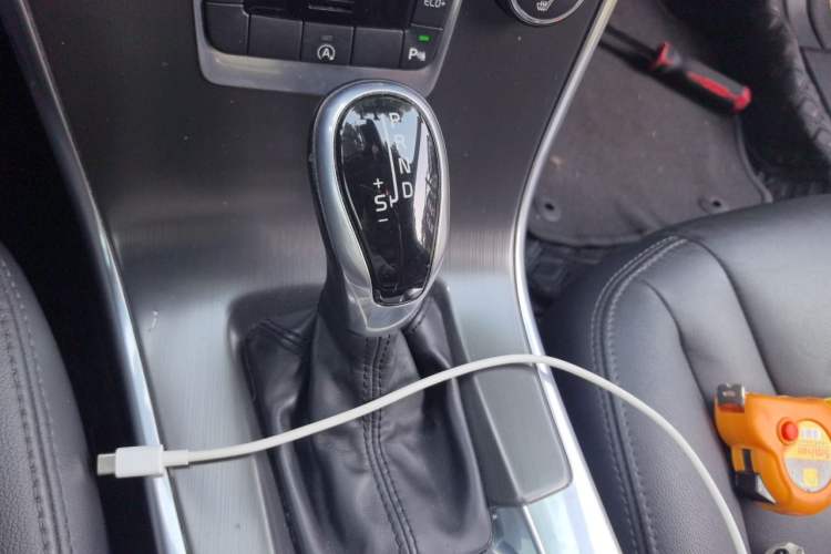 Used Volvo XC60 2014 Facelift T5 Zhiyi Edition Gear Lever