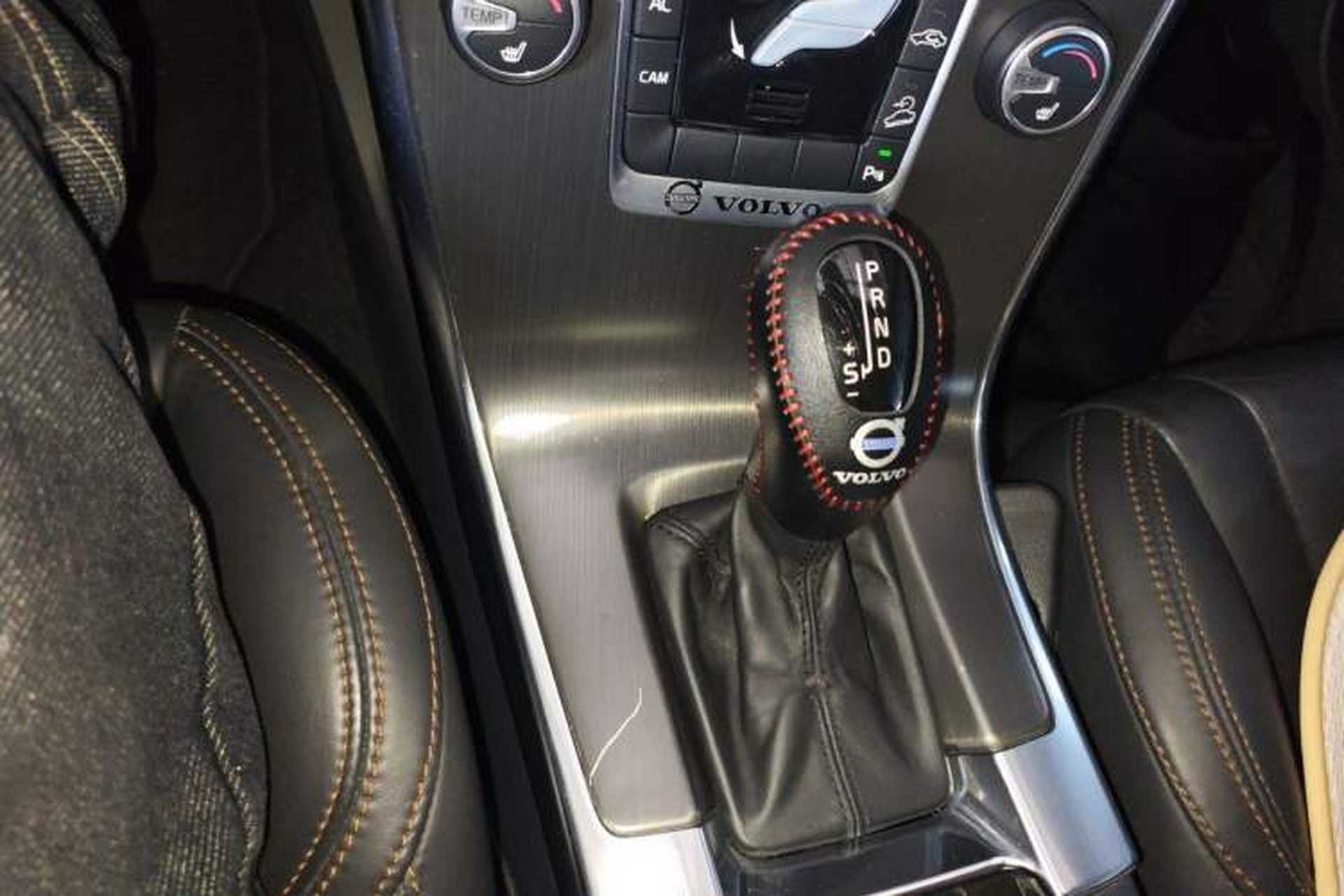 Used Volvo XC60 2014 T6 Zhiyi Edition Gear Lever