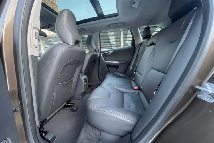 Used Volvo XC60 2014 Facelift T5 Zhiyi Edition Headliner