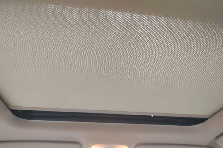 Used Volvo XC60 2014 T5 Smart Edition Headliner