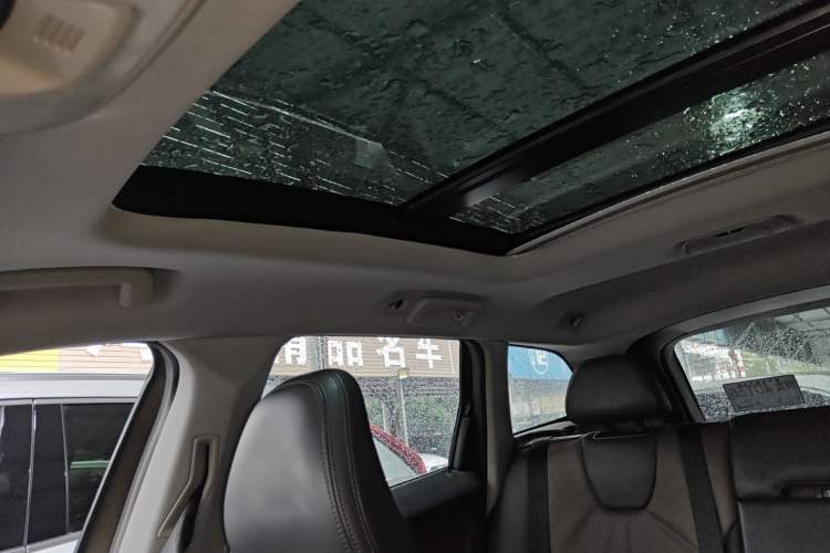 Used Volvo XC60 2014 T6 Zhiyi Edition Headliner