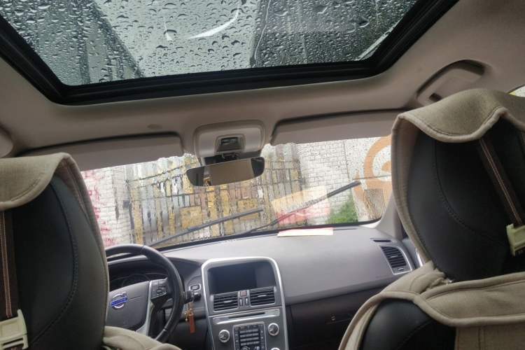 Used Volvo XC60 2014 T5 Zhiyi Edition Headliner
