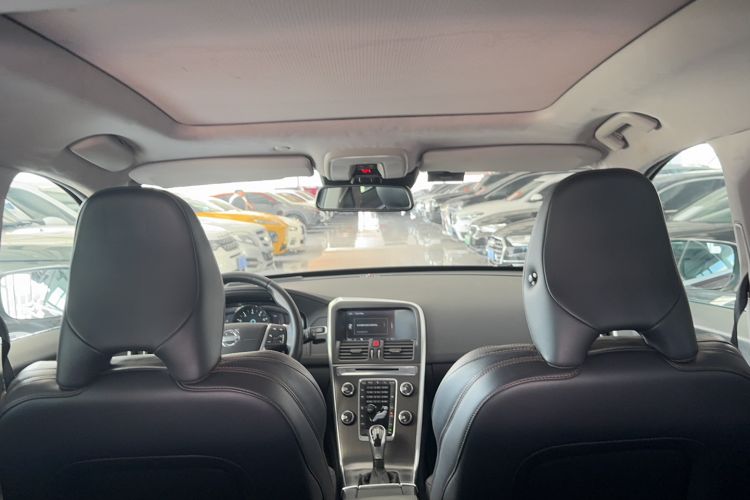 Used Volvo XC60 2014 Restyled T5 Zhiya Edition Headliner