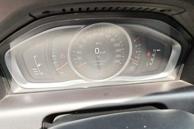 Used Volvo XC60 2014 T5 Zhiyi Edition Instrument Cluster
