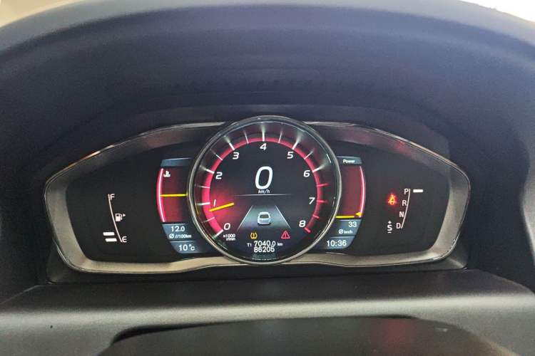 Used Volvo XC60 2014 T5 Zhiya Edition Instrument Cluster