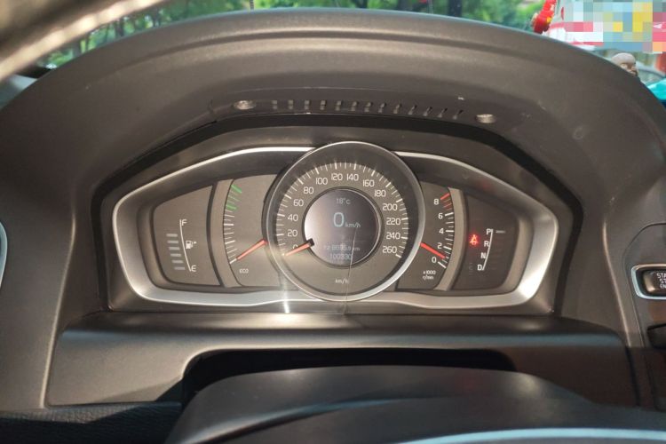 Used Volvo XC60 2014 T5 Zhiyi Edition Instrument Cluster