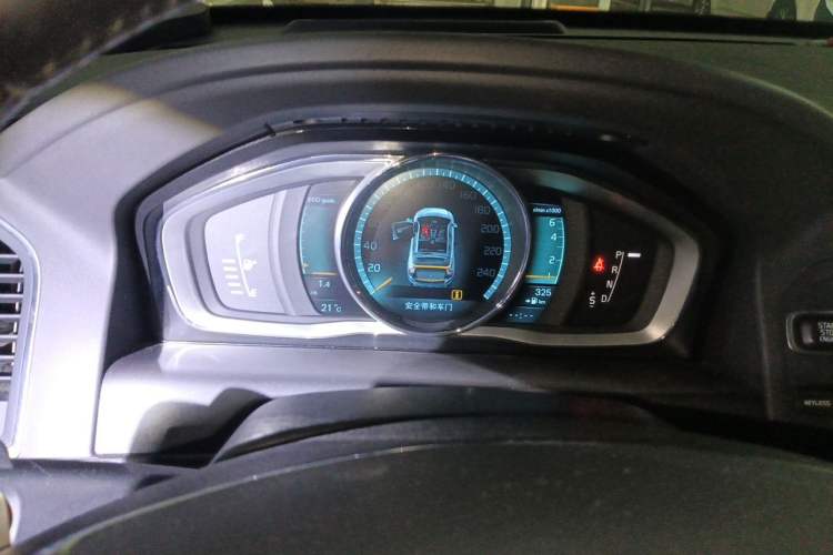 Used Volvo XC60 2014 Restyled T5 Zhiya Edition Instrument Cluster
