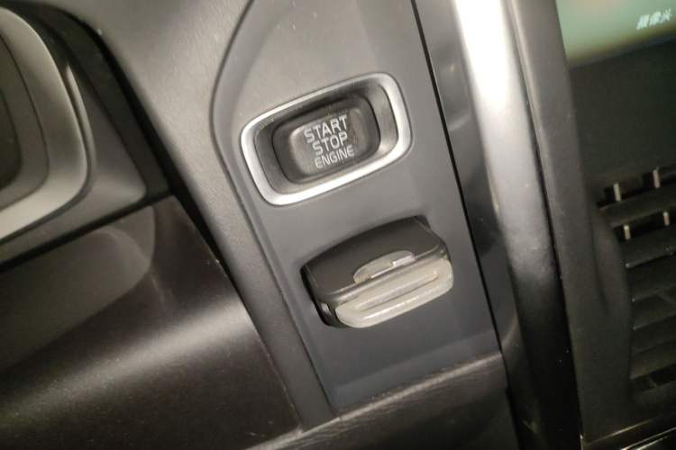 Used Volvo XC60 2014 Restyled T5 Zhiya Edition Interior 1