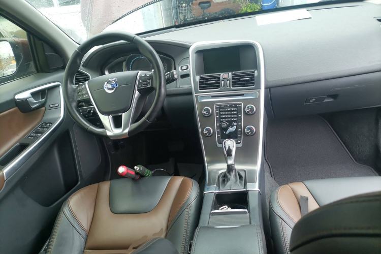 Used Volvo XC60 2014 Restyled T5 Zhiya Edition Interior 2