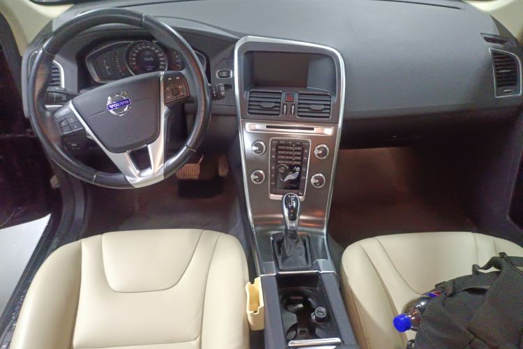Used Volvo XC60 2014 T5 Zhiyi Edition Interior 2