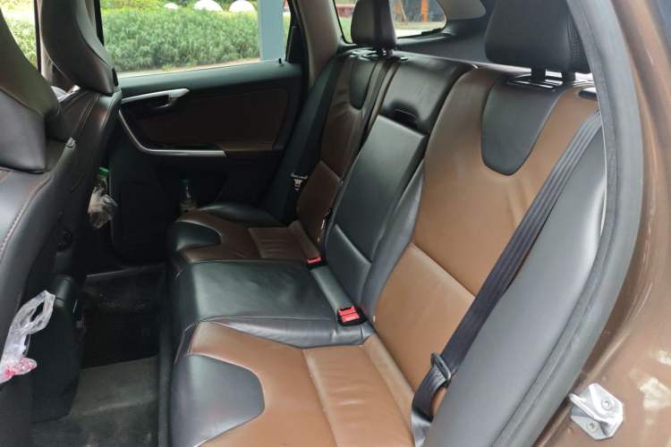 Used Volvo XC60 2014 T6 Zhiyi Edition Interior 4