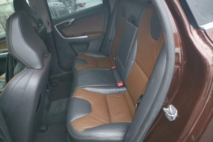 Used Volvo XC60 2014 Restyled T5 Zhiya Edition Interior 4