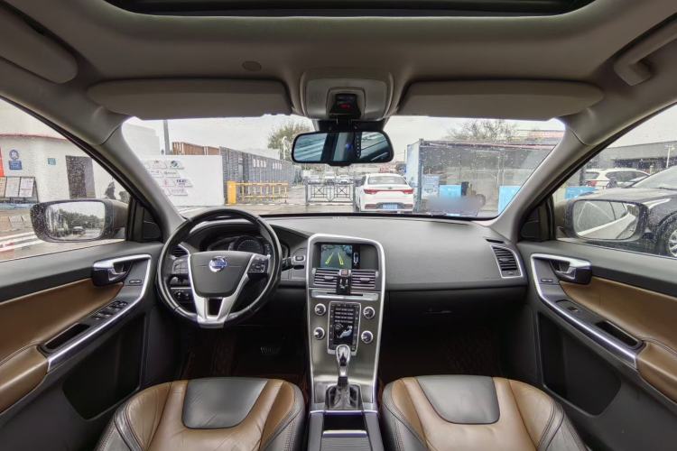 Used Volvo XC60 2014 T6 Zhiyi Edition Interior 4