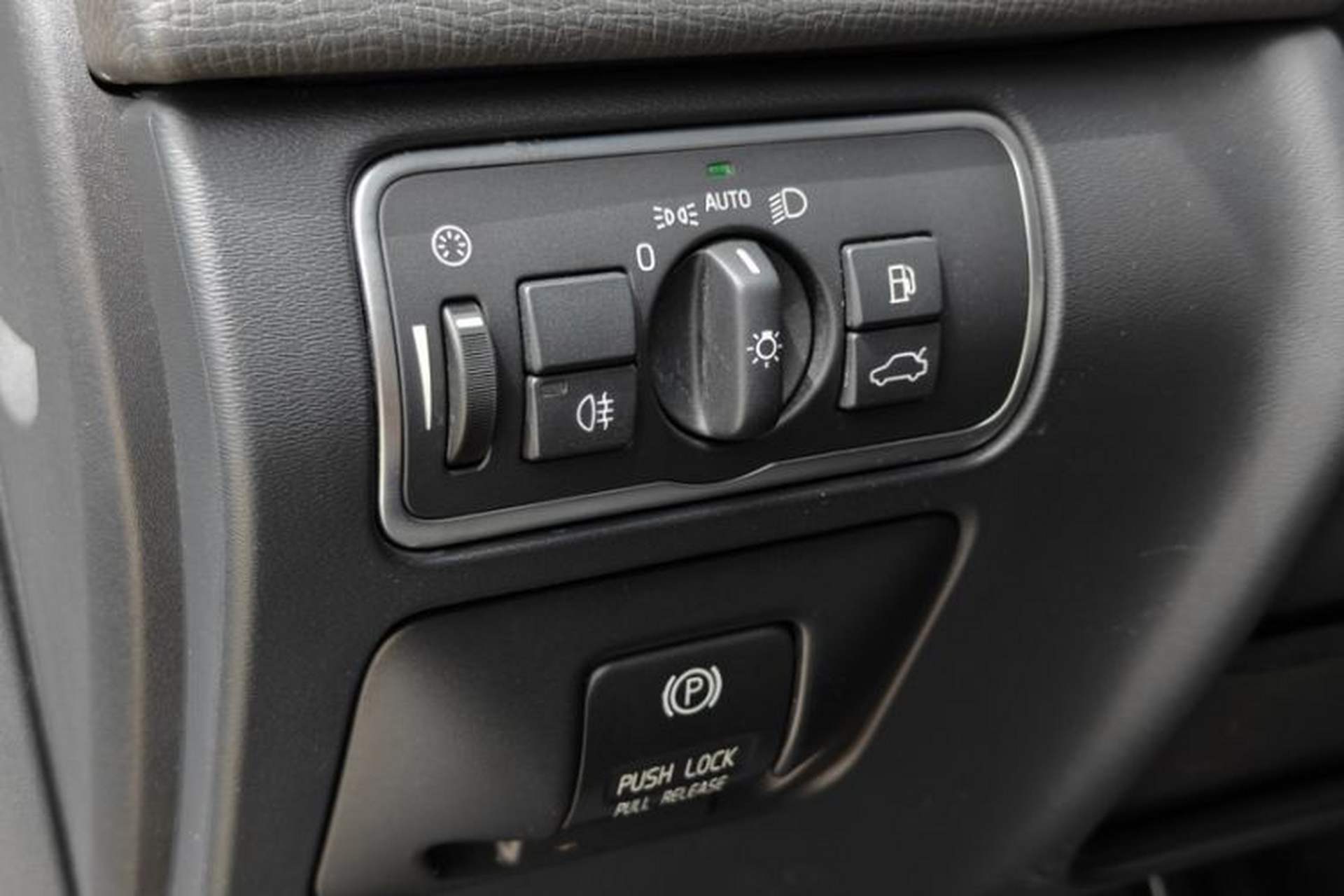 Used Volvo XC60 2014 Restyled T5 Zhiya Edition Interior 5