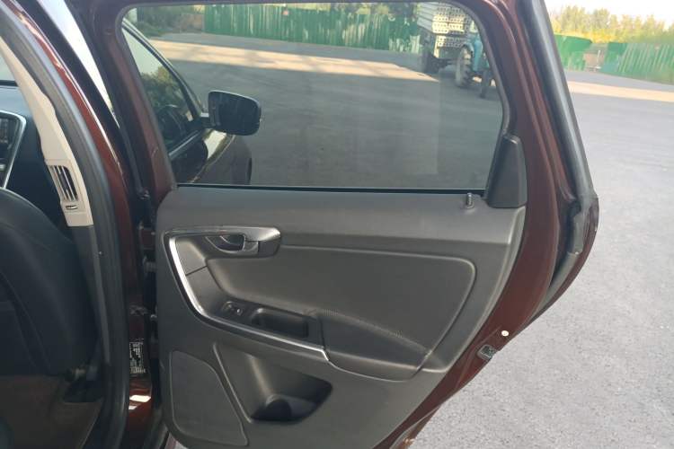 Used Volvo XC60 2014 Facelift T5 Zhiyi Edition Interior 6