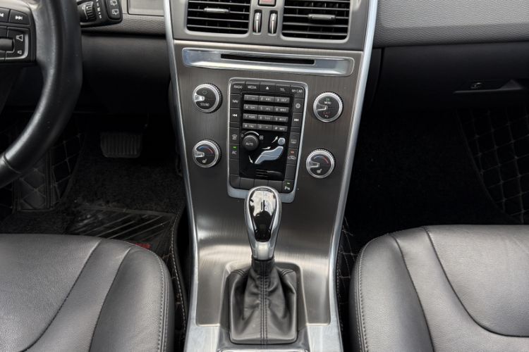 Used Volvo XC60 2014 T5 Zhiyi Edition Interior 6