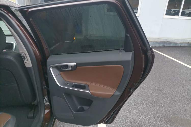 Used Volvo XC60 2014 Restyled T5 Zhiya Edition Interior 6