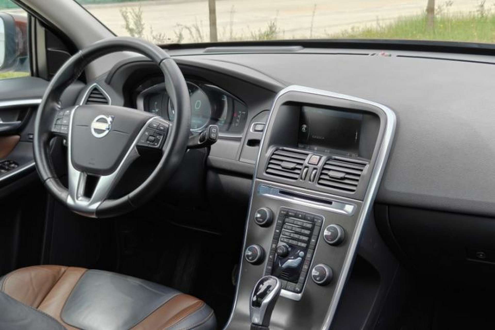 Used Volvo XC60 2014 Restyled T5 Zhiya Edition Interior 6