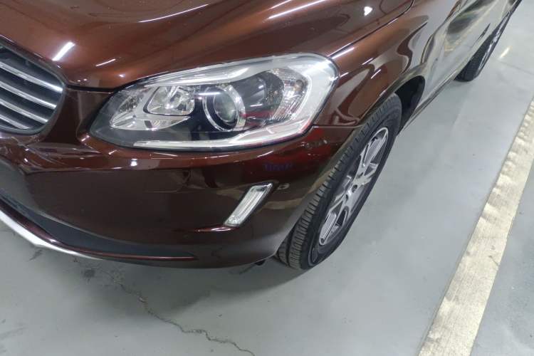 Used Volvo XC60 2014 T5 Zhiyi Edition Left Front Headlight