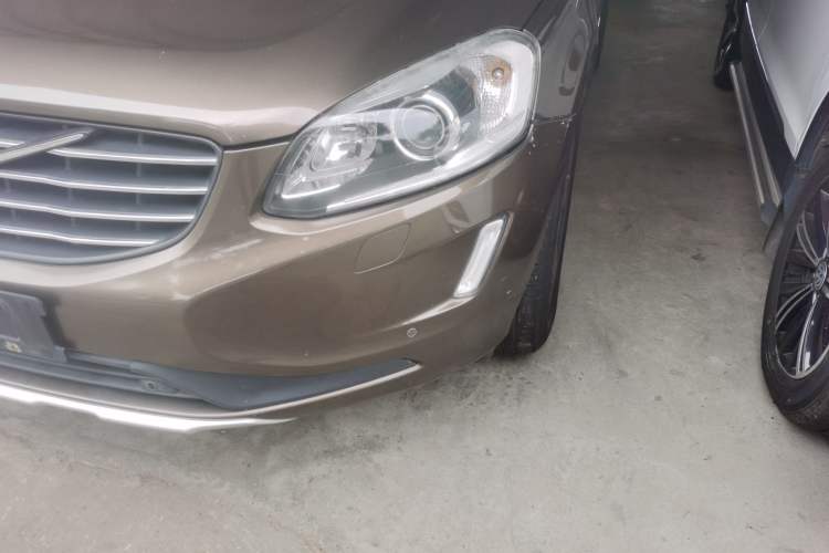 Used Volvo XC60 2014 T6 Zhiyi Edition Left Front Headlight