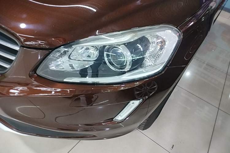 Used Volvo XC60 2014 Restyled T5 Zhiya Edition Left Front Headlight