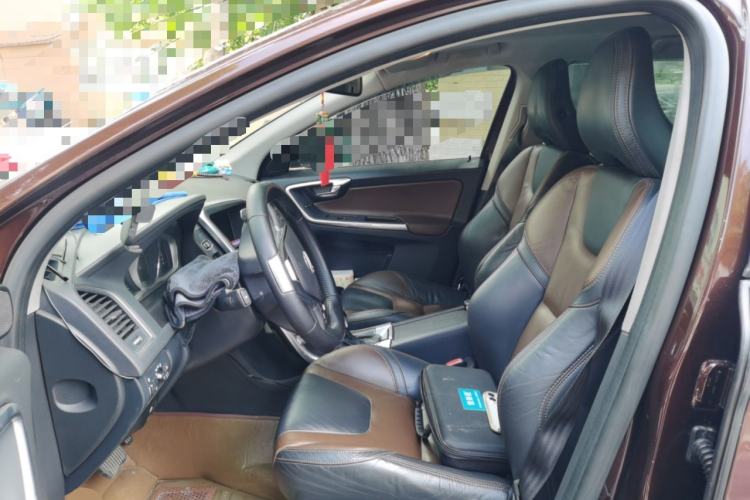 Used Volvo XC60 2014 T6 Zhiyi Edition Left Front Seat