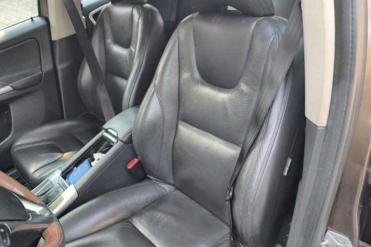 Used Volvo XC60 2014 T5 Zhiyi Edition Left Front Seat