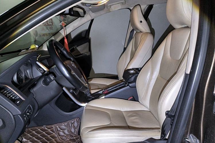 Used Volvo XC60 2014 T5 Zhiyi Edition Left Front Seat