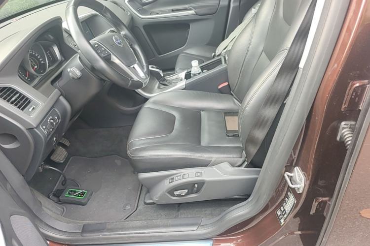 Used Volvo XC60 2014 T5 Zhiyi Edition Left Front Seat