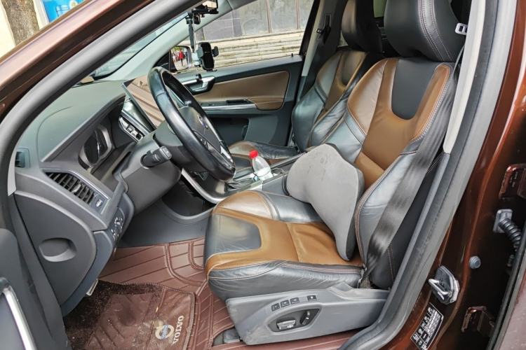 Used Volvo XC60 2014 T5 Zhiya Edition Left Front Seat