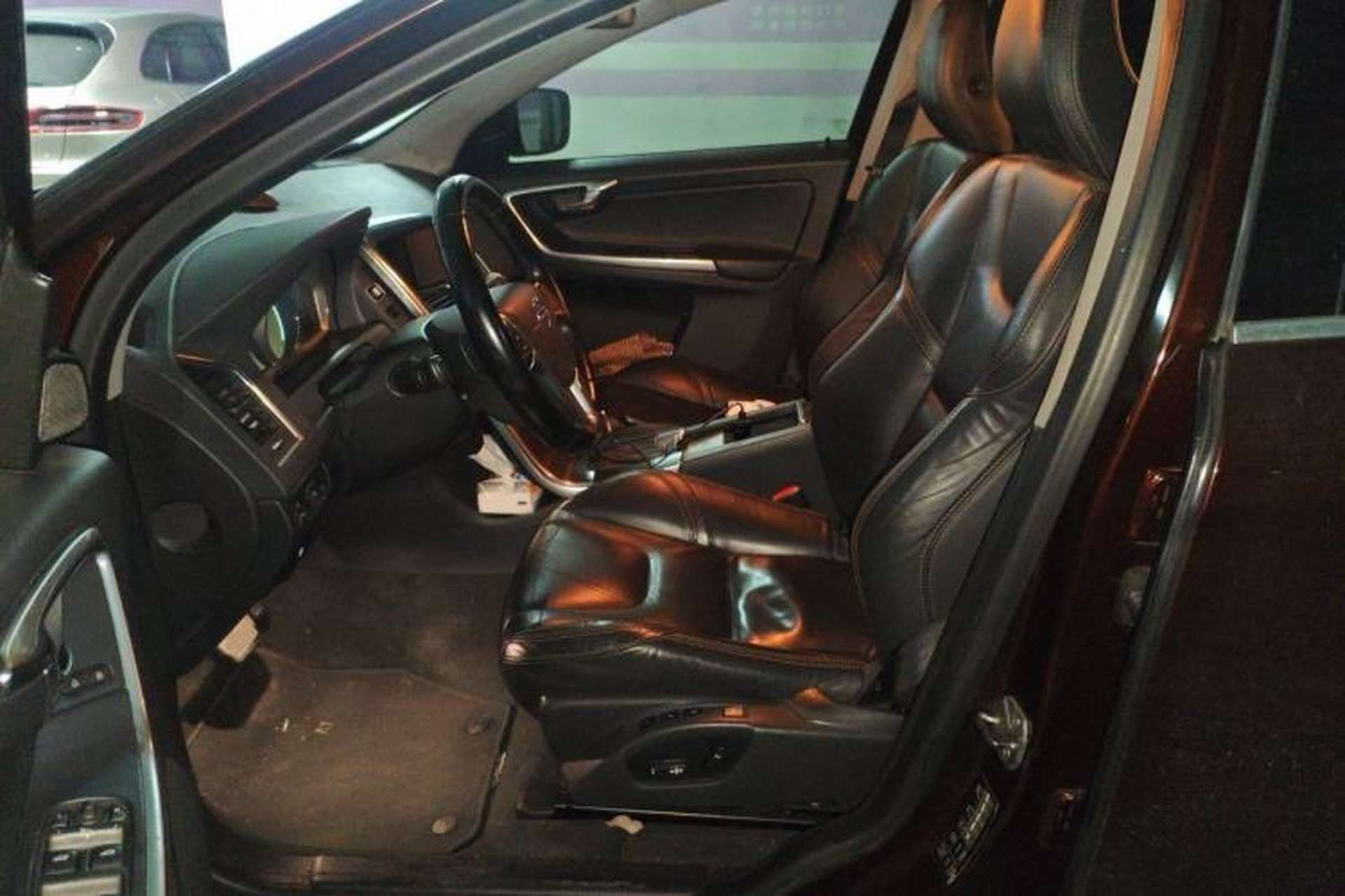 Used Volvo XC60 2014 T5 Zhiya Edition Left Front Seat