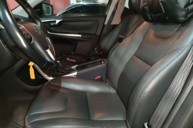 Used Volvo XC60 2014 T5 Zhiyi Edition Left Front Seat