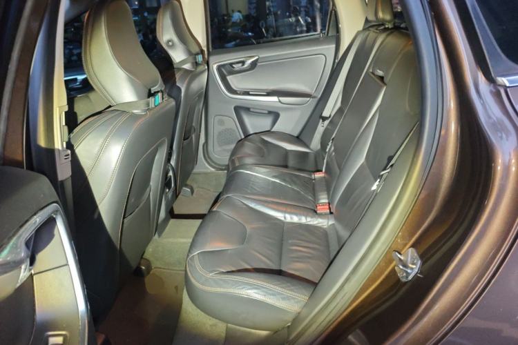 Used Volvo XC60 2014 T6 Zhiyi Edition Left Rear Seat