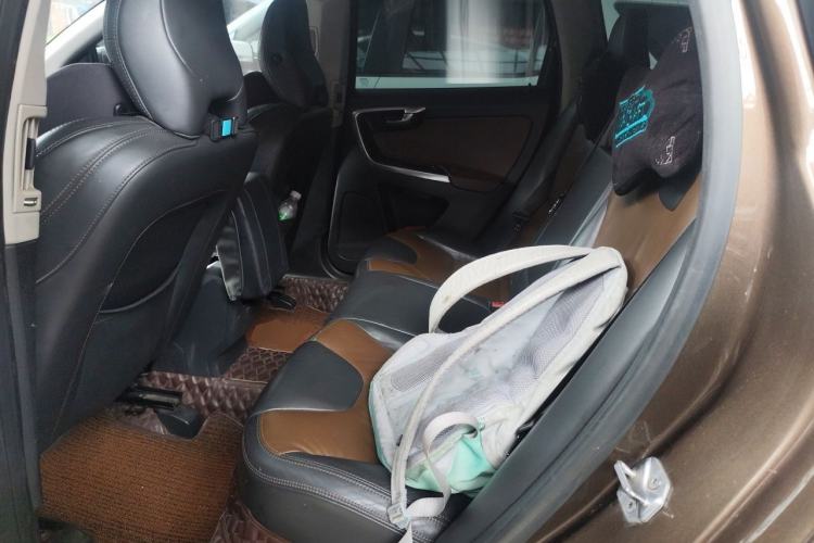 Used Volvo XC60 2014 Restyled T5 Zhiya Edition Left Rear Seat